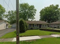 Pre-foreclosure in  OLIAN AVE NW Warren, OH 44485