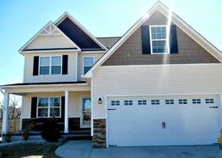 Pre-foreclosure in  ROWLAND DR Richlands, NC 28574