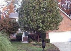 Pre-foreclosure in  FLORA VISTA CT Greensboro, NC 27406