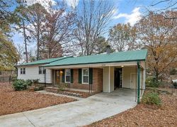 Pre-foreclosure in  FRANKFORT CIR Fayetteville, NC 28303