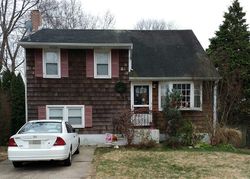 Pre-foreclosure in  DEVON AVE Trenton, NJ 08648