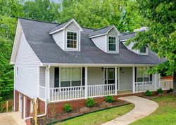 Pre-foreclosure in  GARDEN WOOD DR Gardendale, AL 35071