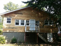 Pre-foreclosure in  4TH AVE N Birmingham, AL 35206