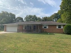 Pre-foreclosure in  N AKRON DR Alexandria, IN 46001
