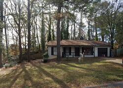 Pre-foreclosure in  INDIAN WAY NW Lilburn, GA 30047