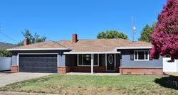 Pre-foreclosure in  N AUGUSTA ST Woodbridge, CA 95258