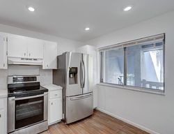Pre-foreclosure in  INVERRARY DR  Fort Lauderdale, FL 33319