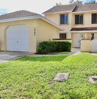 Pre-foreclosure in  MAPLEWOOD DR West Palm Beach, FL 33415