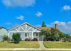 Pre-foreclosure in  E BENBOW ST Covina, CA 91722