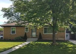 Pre-foreclosure in  MEYER AVE SW Wyoming, MI 49519