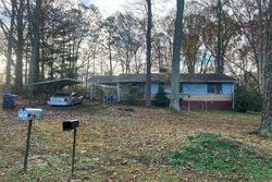 Pre-foreclosure in  WARREN DR Austell, GA 30106