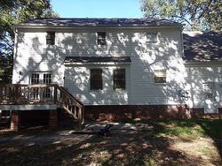 Pre-foreclosure in  ROCKHAVEN DR Chester, VA 23836