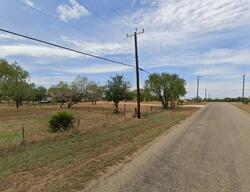  South View Dr, Lytle TX
