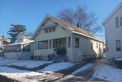 Pre-foreclosure in  CRAIG ST Syracuse, NY 13208