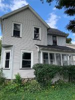 Pre-foreclosure Listing in W FILBERT ST EAST ROCHESTER, NY 14445