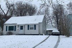 Pre-foreclosure in  GLENBROOK RD Rochester, NY 14616
