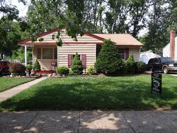 Pre-foreclosure in  MAPLE AVE Rahway, NJ 07065