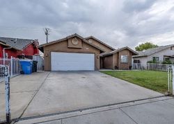Pre-foreclosure Listing in BARLOW ST ARVIN, CA 93203
