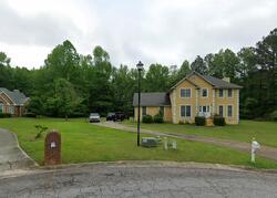 Pre-foreclosure in  MANCHESTER RD Fayetteville, GA 30215