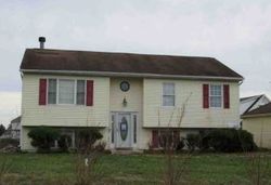 Pre-foreclosure in  FALLING CREEK DR Bealeton, VA 22712