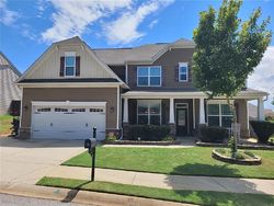 Pre-foreclosure in  WINDSOR CREEK CT Simpsonville, SC 29681