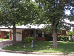 Pre-foreclosure in  SW 61ST ST Oklahoma City, OK 73159