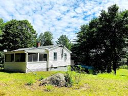 Pre-foreclosure Listing in FIELD RD ANTRIM, NH 03440