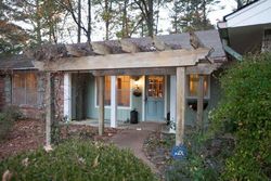 Pre-foreclosure in  POPLAR DR Brandon, MS 39047