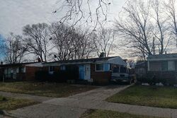 Pre-foreclosure in  YORK ST Inkster, MI 48141