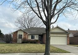 Pre-foreclosure in  WESTCHESTER RD Sterling Heights, MI 48310