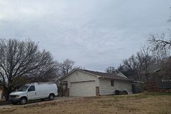 Pre-foreclosure in  GUNNISON ST Wichita, KS 67220