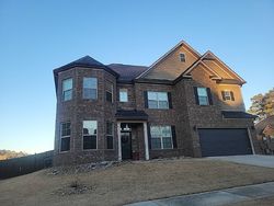 Pre-foreclosure in  LOWELL ST Atlanta, GA 30331