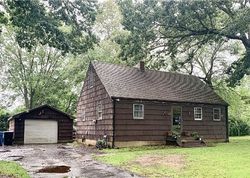 Pre-foreclosure in  FERN DR Colchester, CT 06415