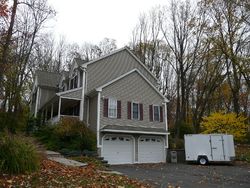 Pre-foreclosure in  HARVEST RIDGE RD Stratford, CT 06614