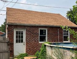 Pre-foreclosure in  CHESTNUT ST York, PA 17403