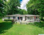 Pre-foreclosure in  PLAINVIEW DR Evansville, IN 47720