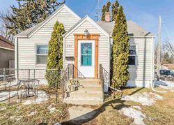 Pre-foreclosure in  N WEST AVE Sioux Falls, SD 57104