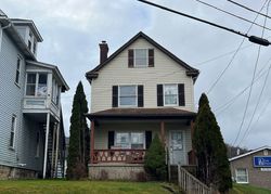 Pre-foreclosure in  MERCER ST Butler, PA 16001