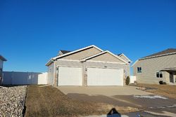 Pre-foreclosure in  35TH AVE NE Minot, ND 58703