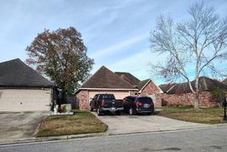 Pre-foreclosure in  RENEE AVE Denham Springs, LA 70706