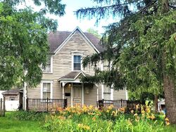 Pre-foreclosure in  HERMAN ST Crete, IL 60417