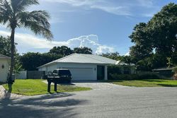 Pre-foreclosure in  26TH AVE Vero Beach, FL 32960