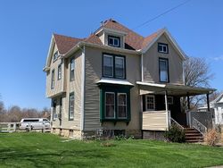 Pre-foreclosure in  N SPENCER ST Odell, IL 60460