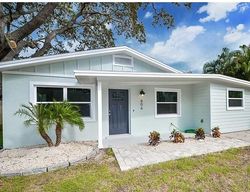 Pre-foreclosure in  20TH AVE W Palmetto, FL 34221