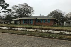 Pre-foreclosure in  GIBSON CT Montgomery, AL 36110