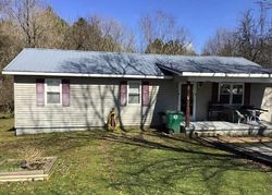 Pre-foreclosure Listing in COUNTY ROAD 1805 HOLLY POND, AL 35083