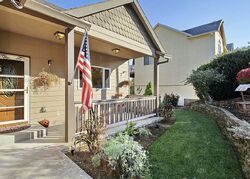 Pre-foreclosure in  SE FOREST GLEN RD Estacada, OR 97023