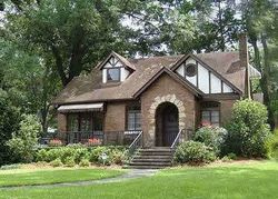 Pre-foreclosure in  MOHAWK AVE Jackson, MS 39216