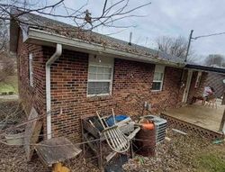 Pre-foreclosure in  ROSE CT Mount Sterling, KY 40353