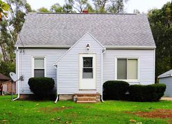 Pre-foreclosure in  GRAND BLVD Evansdale, IA 50707